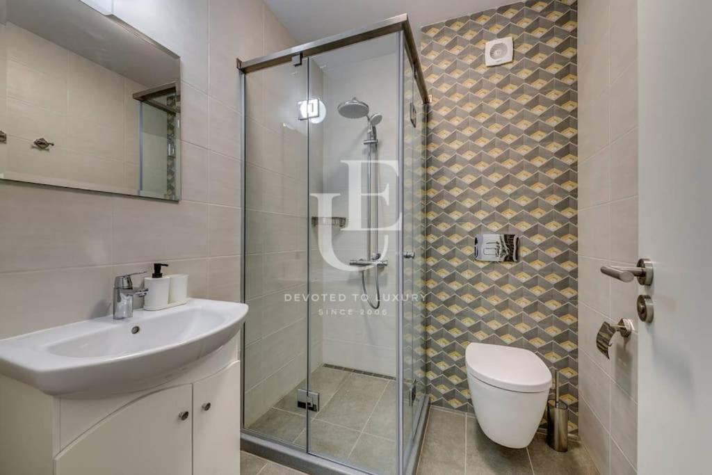 Tokiyo: A Lovely City Center 2 Bedrooms Apartment With Private Parking Sofia Exteriör bild