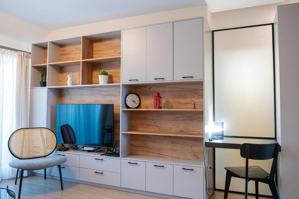 Tokiyo: A Lovely City Center 2 Bedrooms Apartment With Private Parking Sofia Exteriör bild