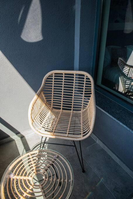 Tokiyo: A Lovely City Center 2 Bedrooms Apartment With Private Parking Sofia Exteriör bild